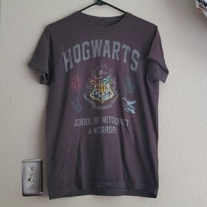 Hogwarts tee shirt